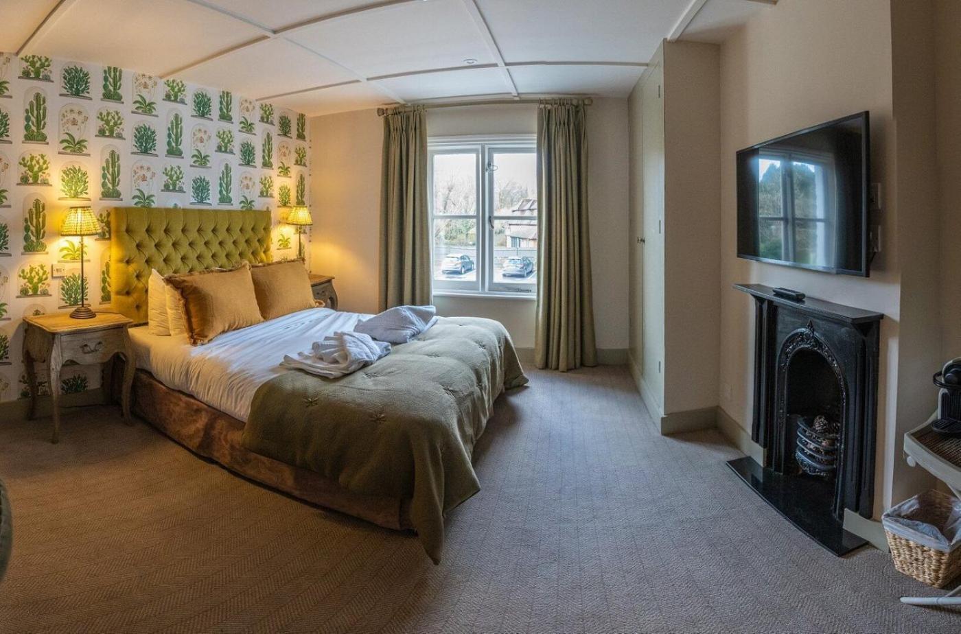 The Swan Inn Chiddingfold Pokoj fotografie